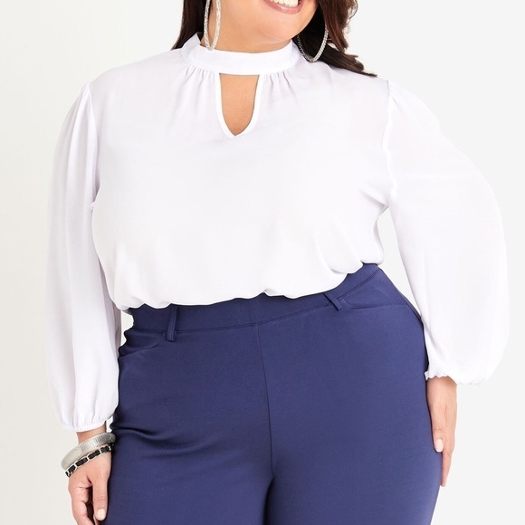 Nwt Ashley Stewart White Crepe Keyhole Blouse (LV) - Picture 2 of 5